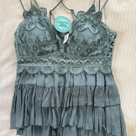 Zenana Outfitters Tops - Zenana Outfitters Lace Tiered Top - Teal